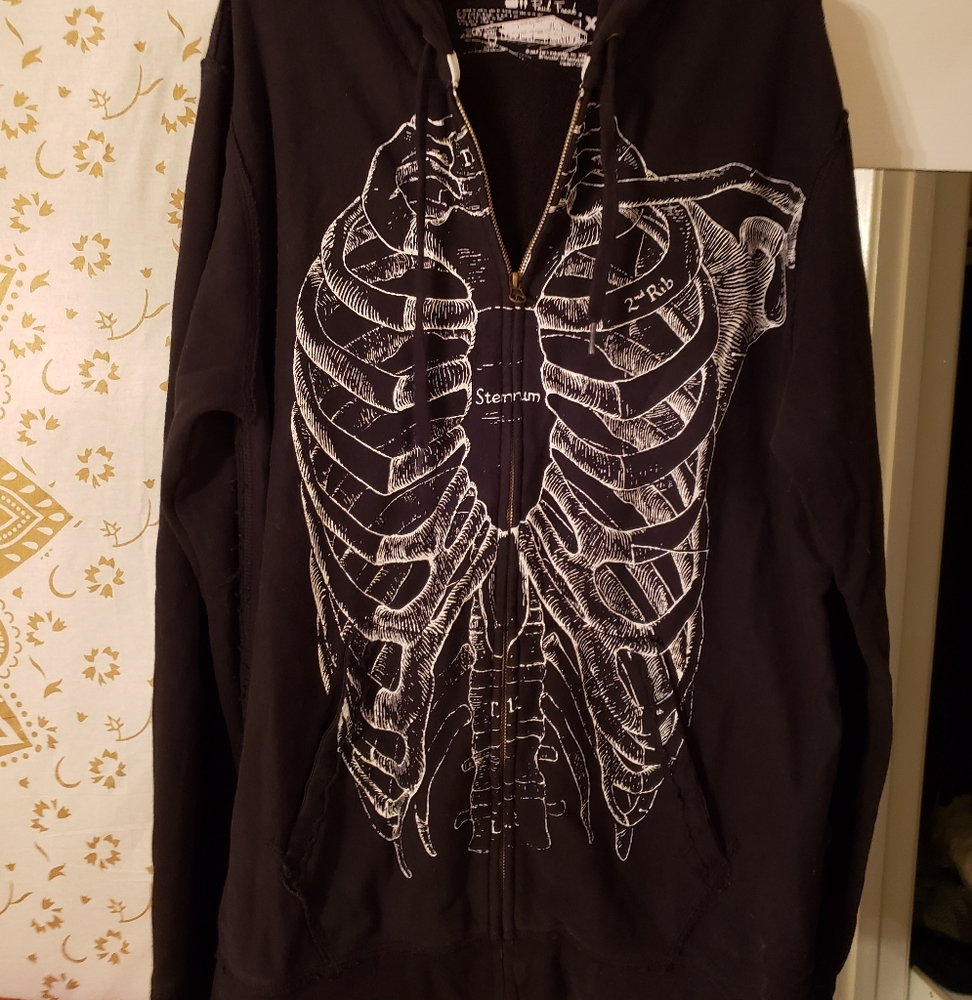 Black hoodie with pockets